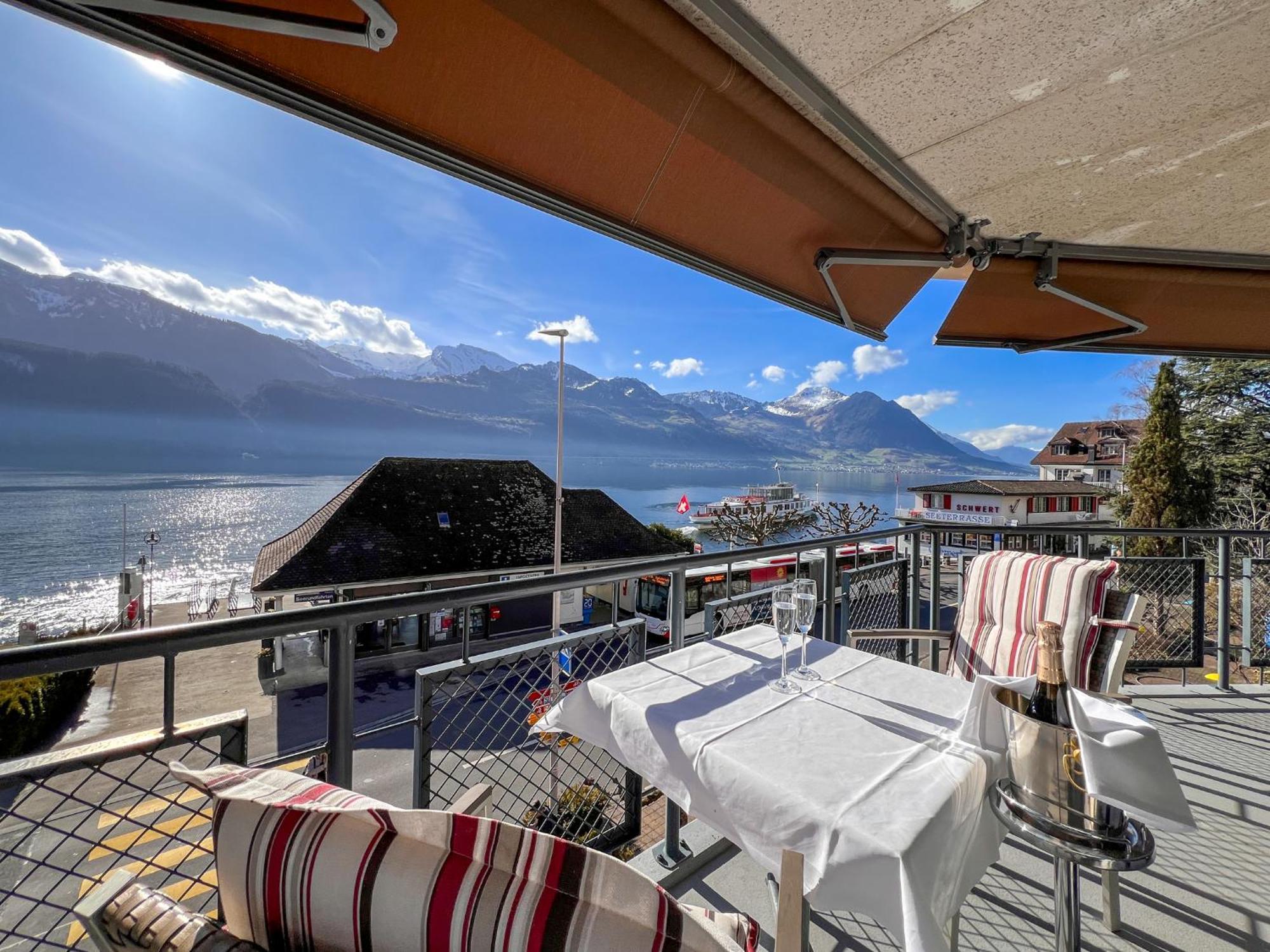 Seehotel Riviera At Lake Lucerne Герсау Экстерьер фото