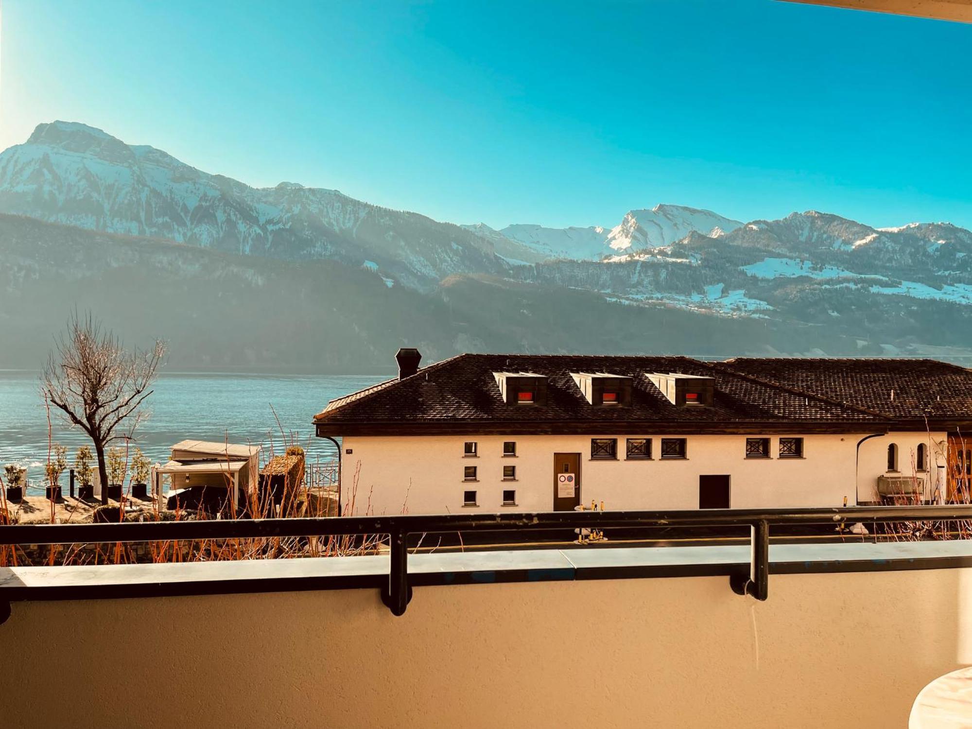 Seehotel Riviera At Lake Lucerne Герсау Экстерьер фото